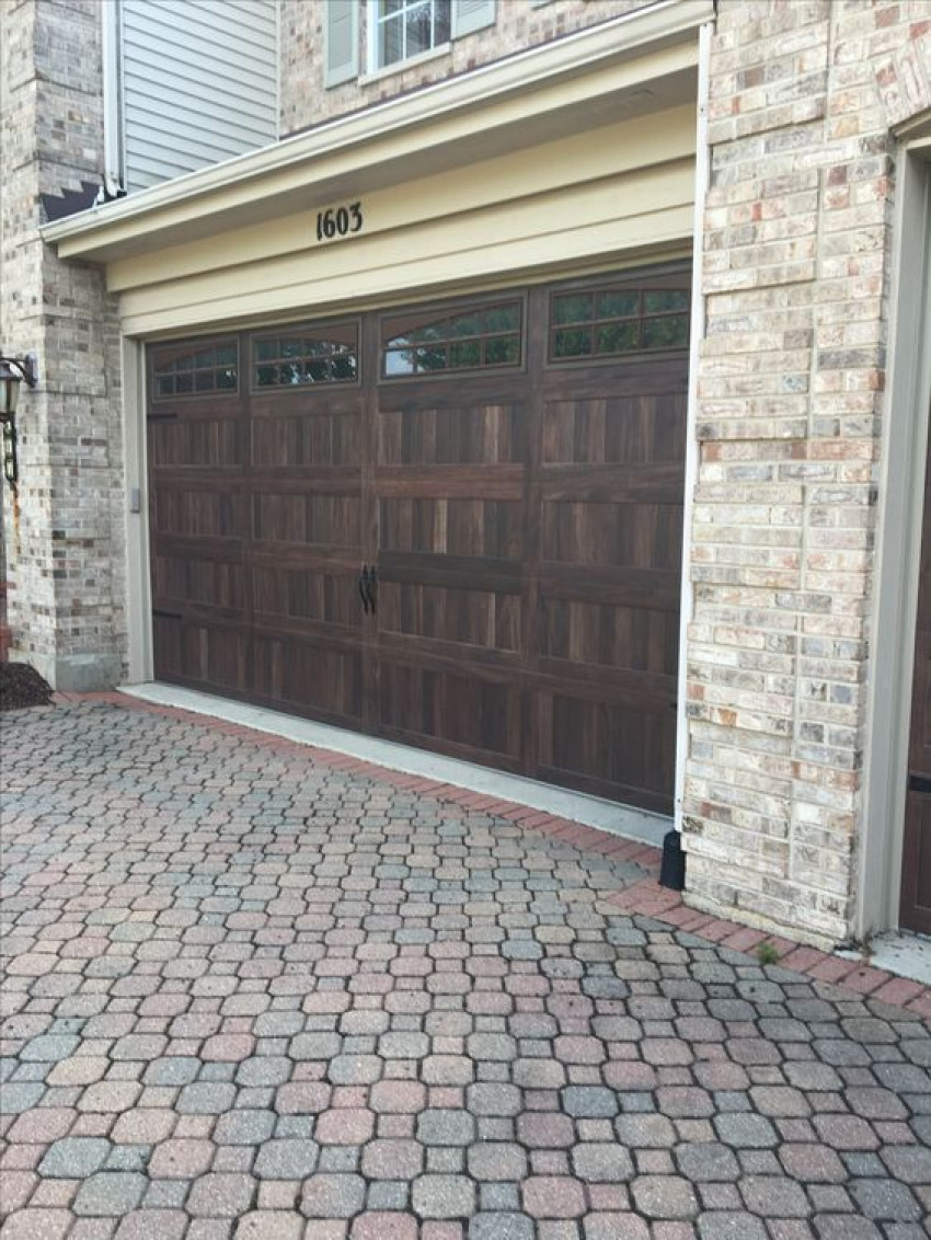 Enhance The Aesthetics of Your House with Garage Door Repair Services