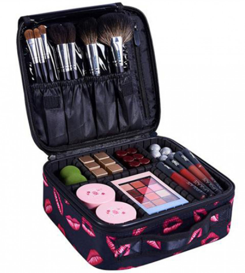 What are Characteristics of a High-Quality Makeup Bag/Case Bought from a Top Seller?