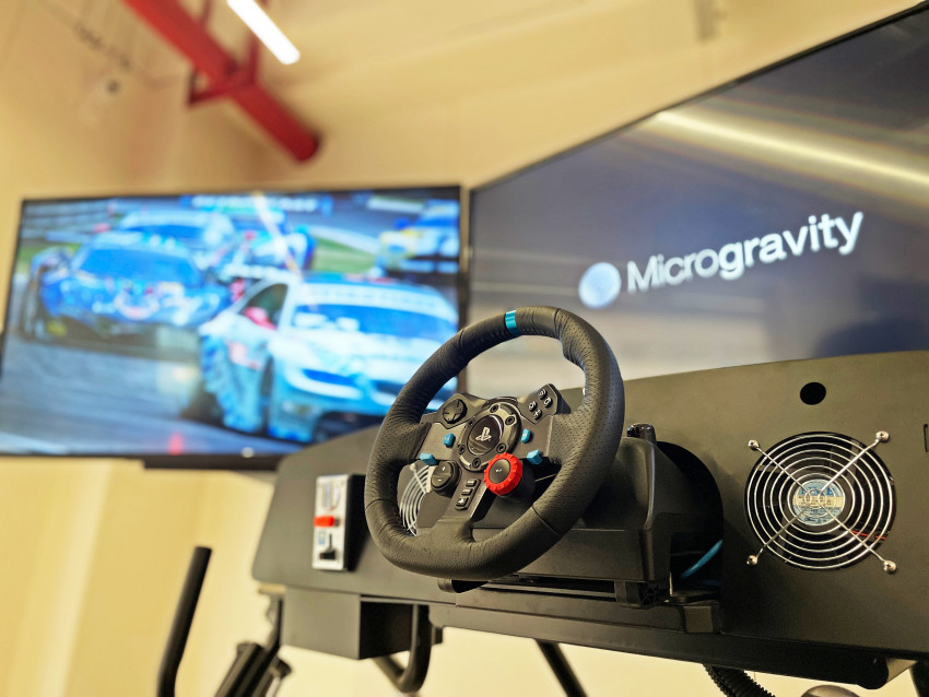 Racing Goes Virtual: Join in the Race of Wheels and Pedals!