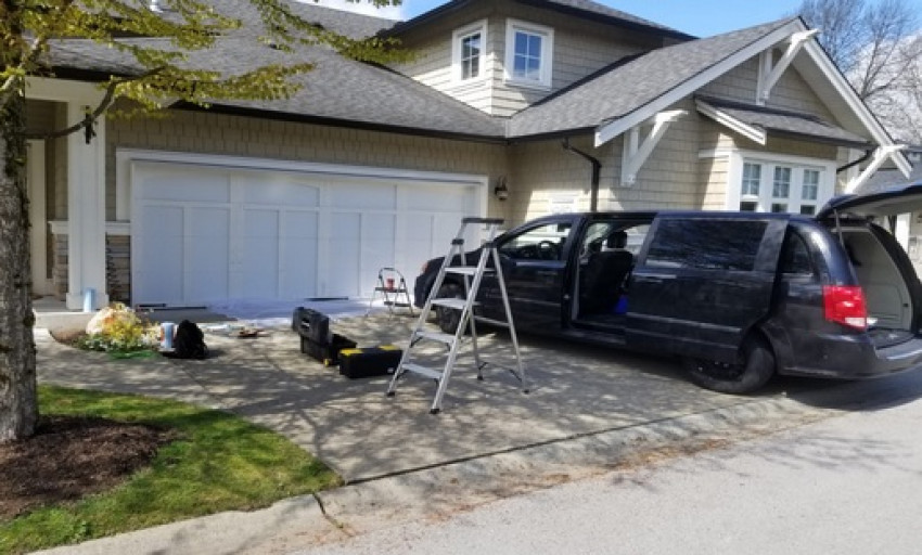 With The Professional Garage Door Repair Service Get Your Door Repaired Immediately