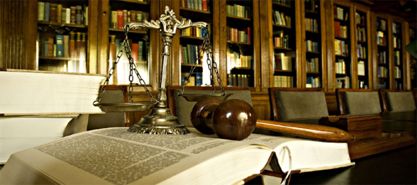 How to pick out the proper criminal defense attorney