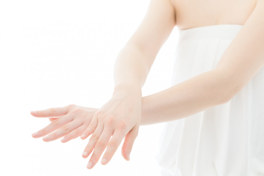 Treat Flabby Arms Effectively with a Scarless Arm Lift In NYC
