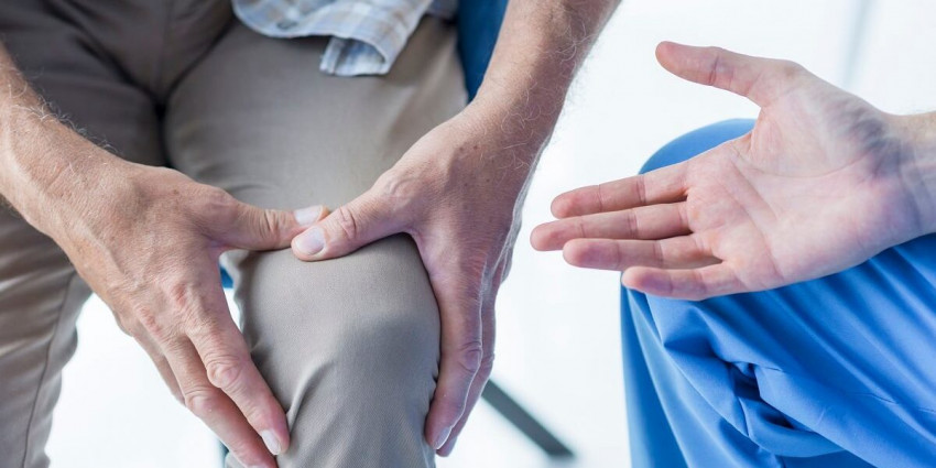 Check Out Warning Signs of Severe Knee Injury