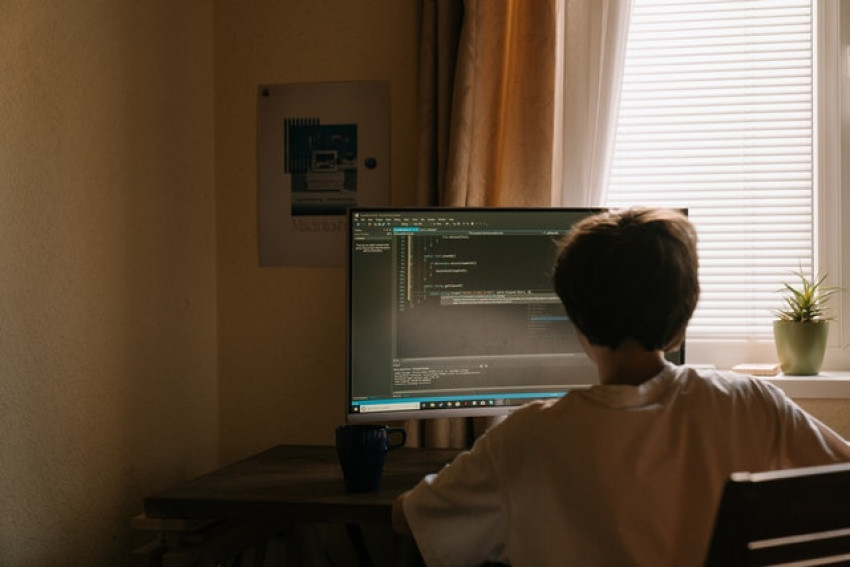 Laravel Framework Used for Broadcasting?
