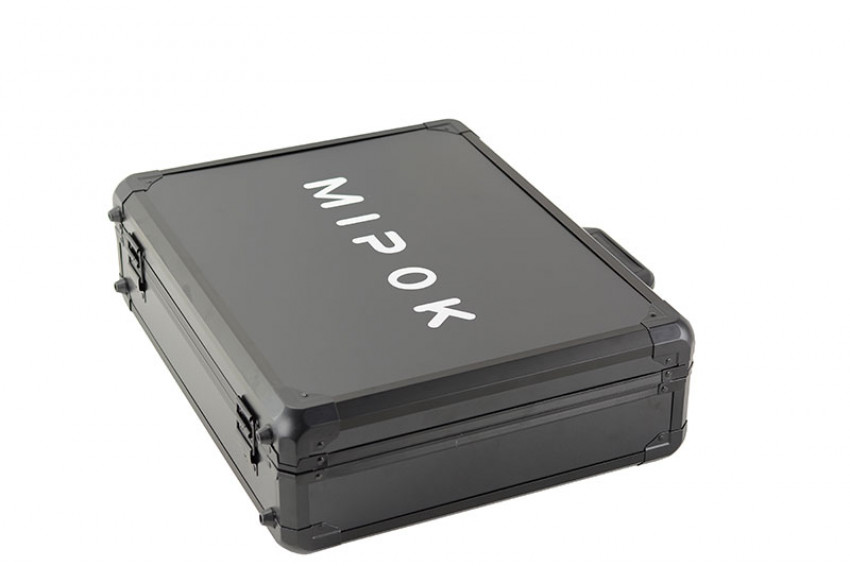 What are the Different Options to Find in Case Aluminum Collections?