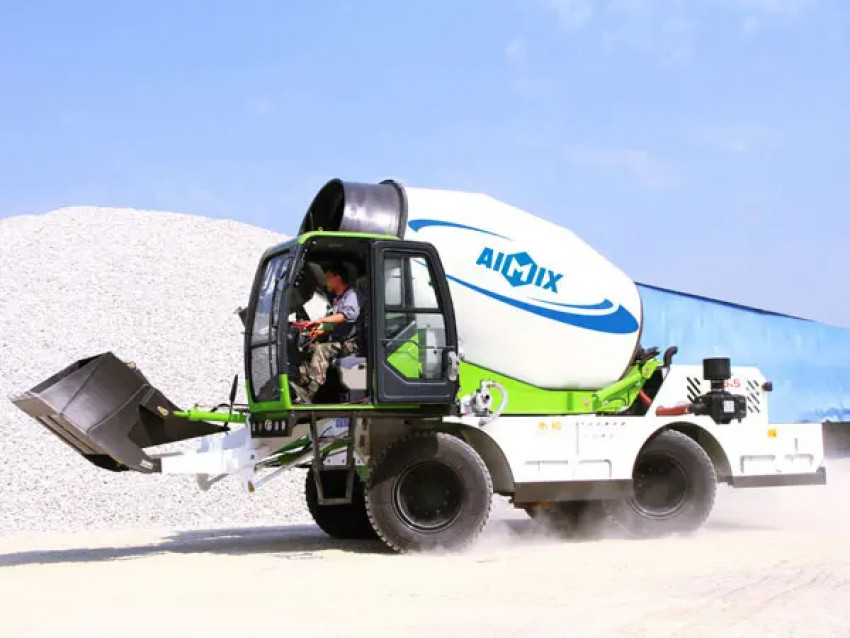 Purchasing a Self Loading Concrete Mixer UK