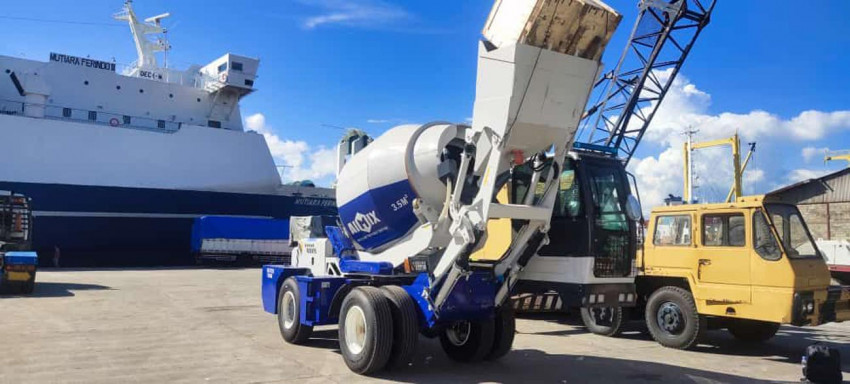 Having A Self Loading Concrete Mixer