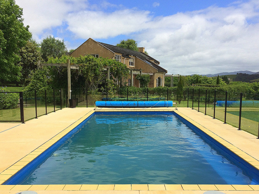 Pool fencing installations in NZ- Top 3 things to know before buying a house with a pool