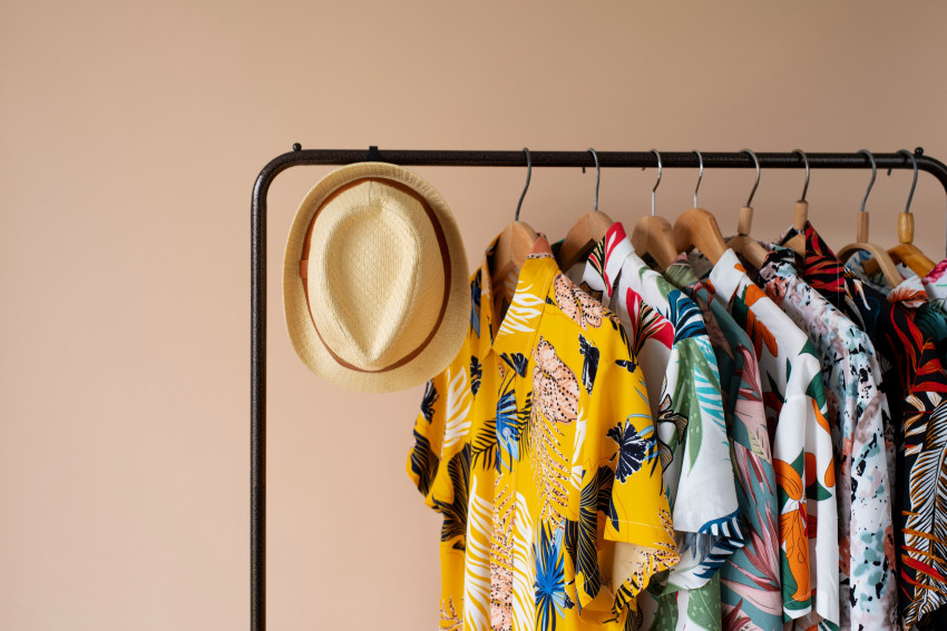 Benefits of wearing Hawaiian outfits for special occasions or casual wears