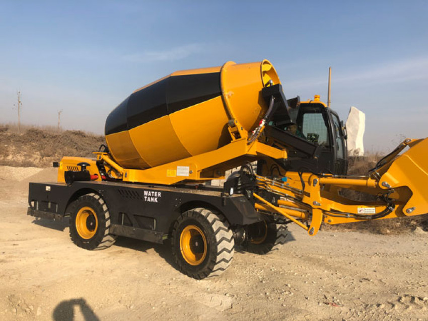Comprehensive Self Loading Concrete Mixer Price List