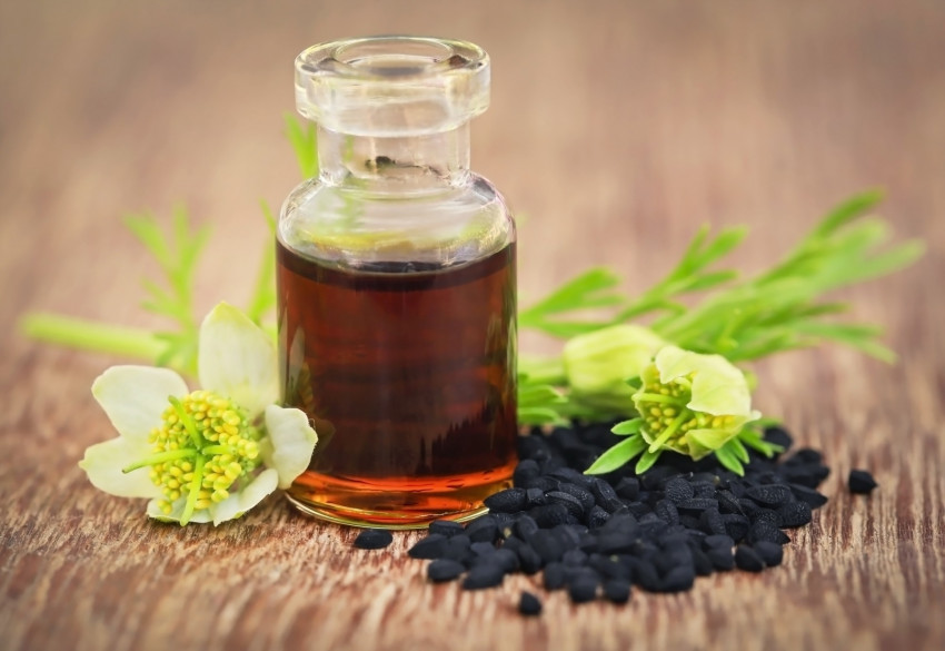 Black Seed Oil For Hair, Skin & How To Use It