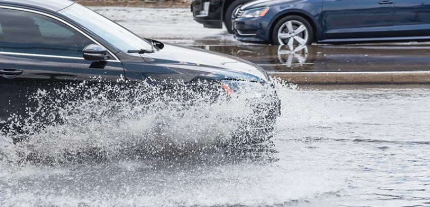 The Best Way To Take Care Of Tyre In Monsoon