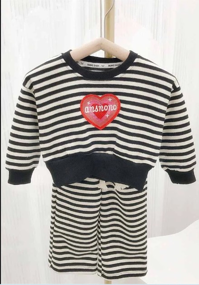 Bulk Purchase of High-Quality Children's Clothing at Wholesale Prices