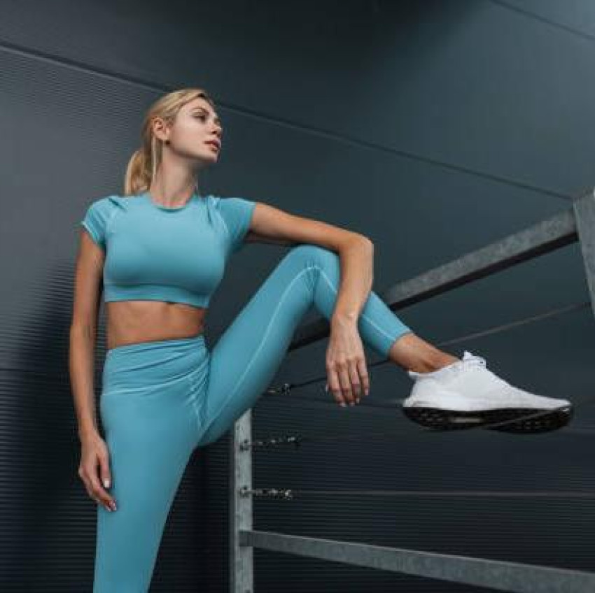 How to customize leggings with different patterns