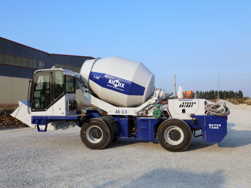 Important Qualities That Give rise to the expense of a Self Loading Concrete Mixer