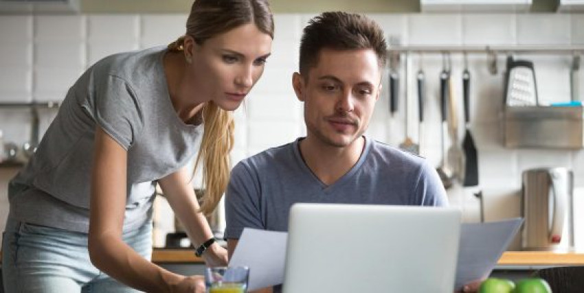 Get a Short Term Loans UK Direct Lender to Fix Your Credit Issues