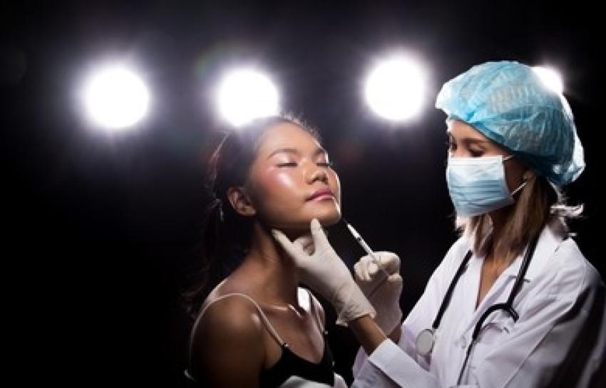 Enhancing Your Facial Features: The Benefits of Jawline and Cheek Fillers