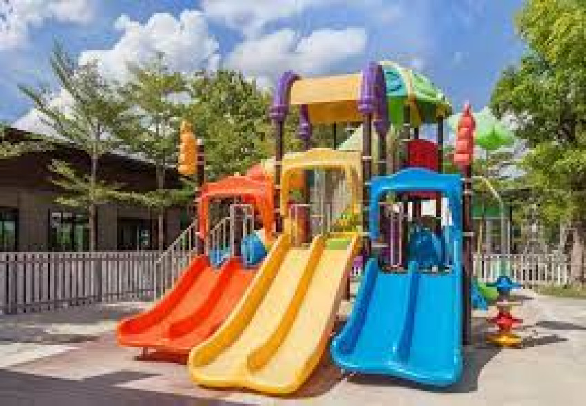 Get Outdoor Playground Equipment for Your Kids