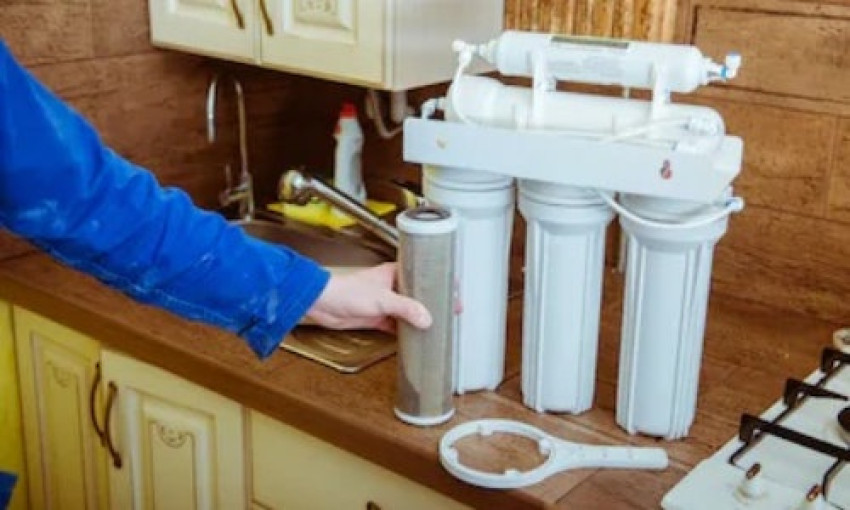 Things to Consider Before Hiring Services for RO Repair in Dwarka