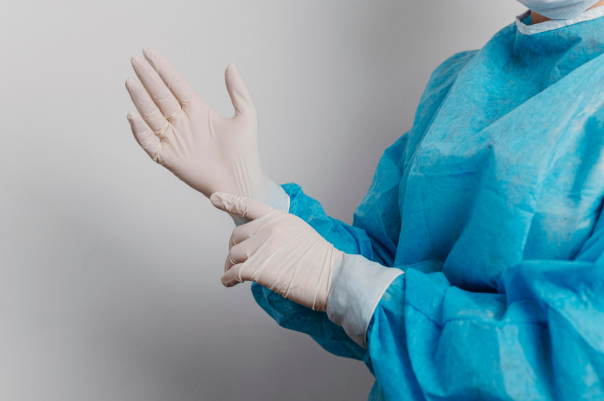 Disposable Gloves Manufacturers: Ensuring Safety and Hygiene in a Dynamic World