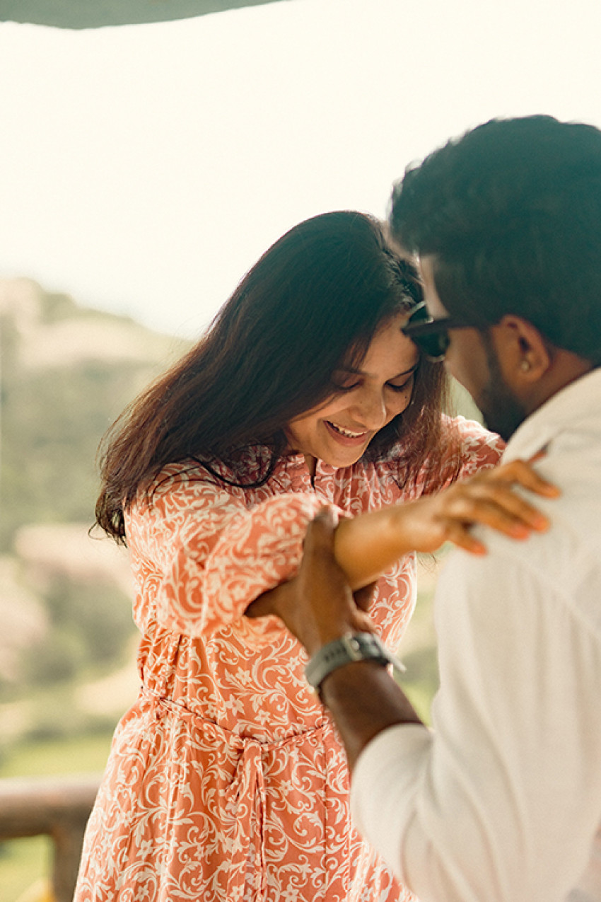 Ghotoks vs Online Matchmaker: Who is Better in 2023?