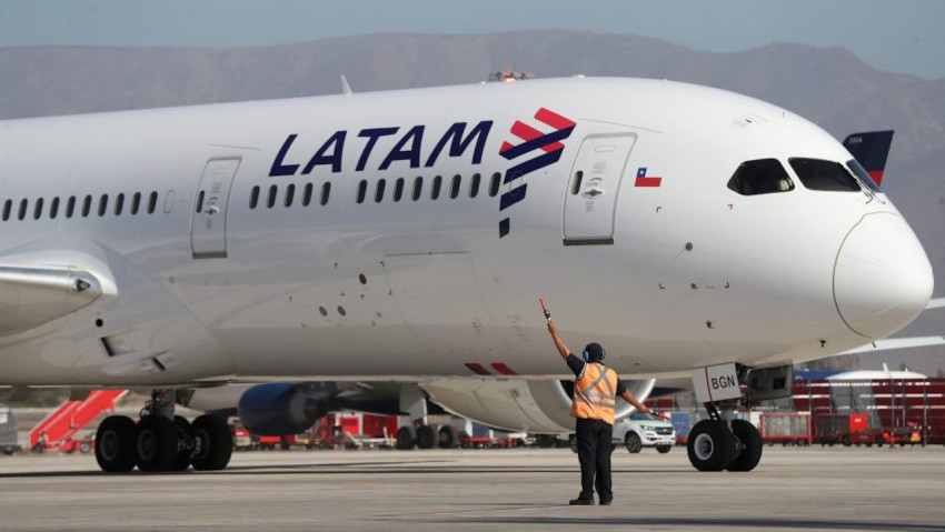 How to Connect with Latam Airlines Toll-Free 24/7 Customer Service Number from Mexico