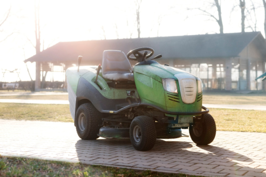 Leading Brand, Popular Models Kubota Mini Tractors in India.