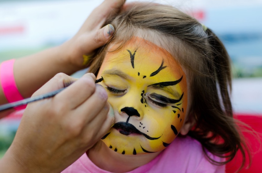 Can face painting be harmful for us?