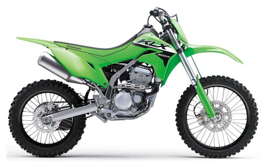 "Ride in Style: Bastonvelle's Choice for Kawasaki Motorcycles"
