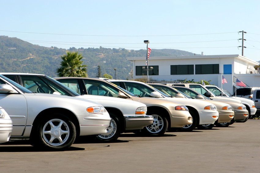Cars in GCC Countries: Driving the Future of Mobility