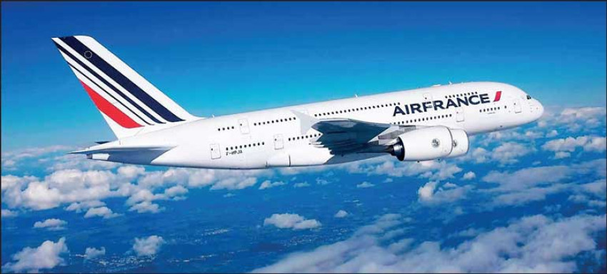 Can I change the name on an Air France ticket?