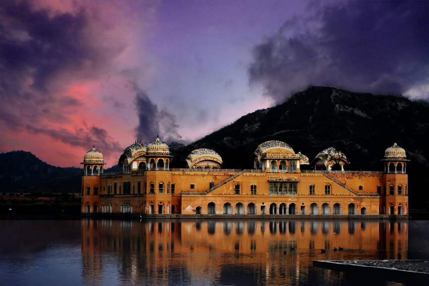 10 Reasons to Invest in a Jaipur Tour Package and Trip Package