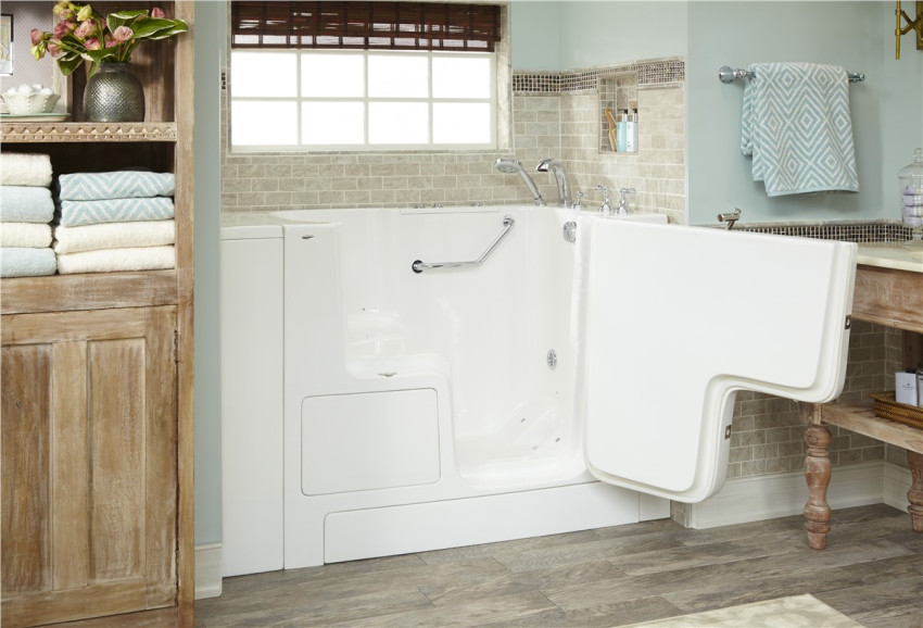 The Health Benefits Of Walk-In Tubs For Elderly Individuals