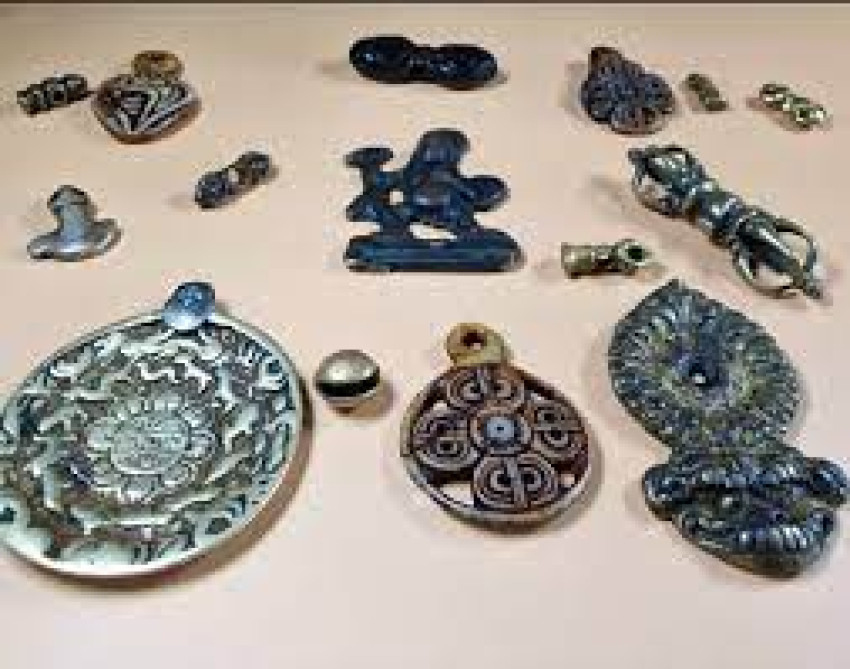 Unveiling the Mystique: Antiques Himalaya Collection