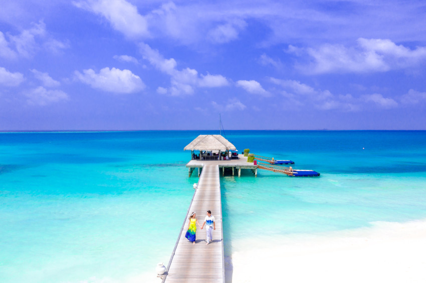 WHY THE MALDIVES IS AN IDEAL HOLIDAY CHOICE RIGHT NOW