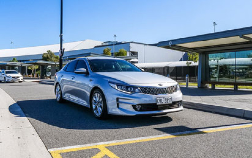 Seamless Transfers: Navigating Mandurah with the Premier Airport Shuttle Service