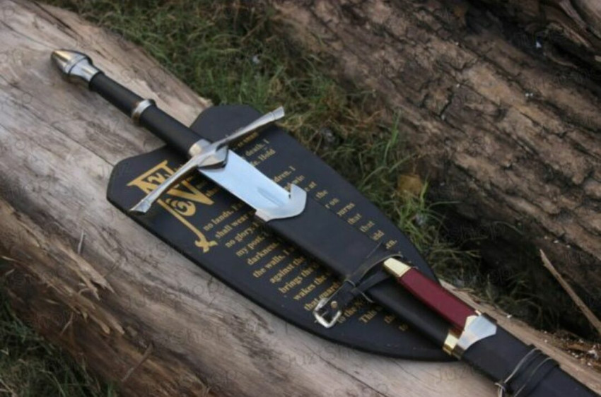 What is Custom Engraved Sword?