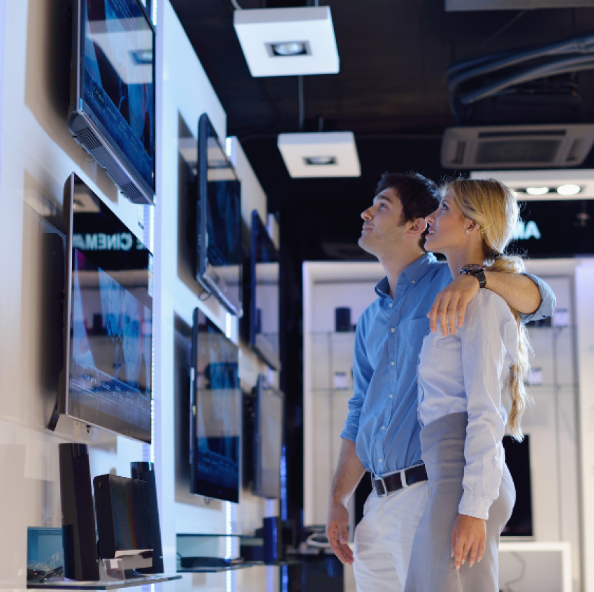 Smart TV Buying Guide: Key Features and Considerations