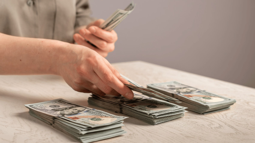 AltFunds Global: Your Gateway to Diversifying Your Portfolio.