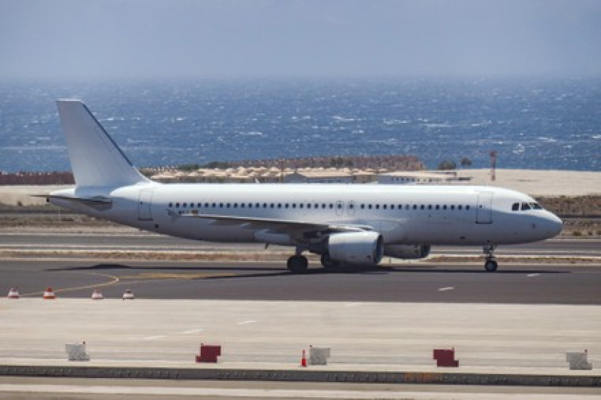 Can I change the dates of my Emirates flights?