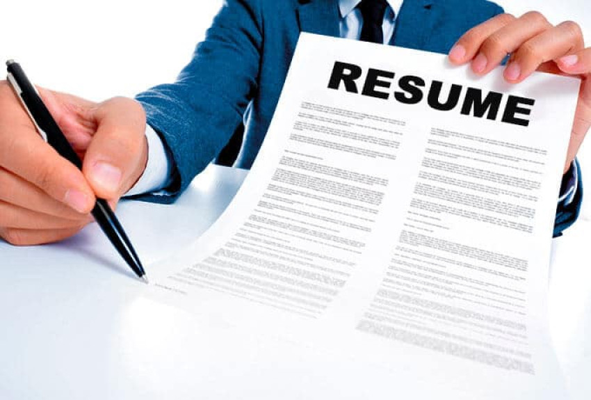 Creating an Effective Employment History: Vital Tips for Writing a Resume