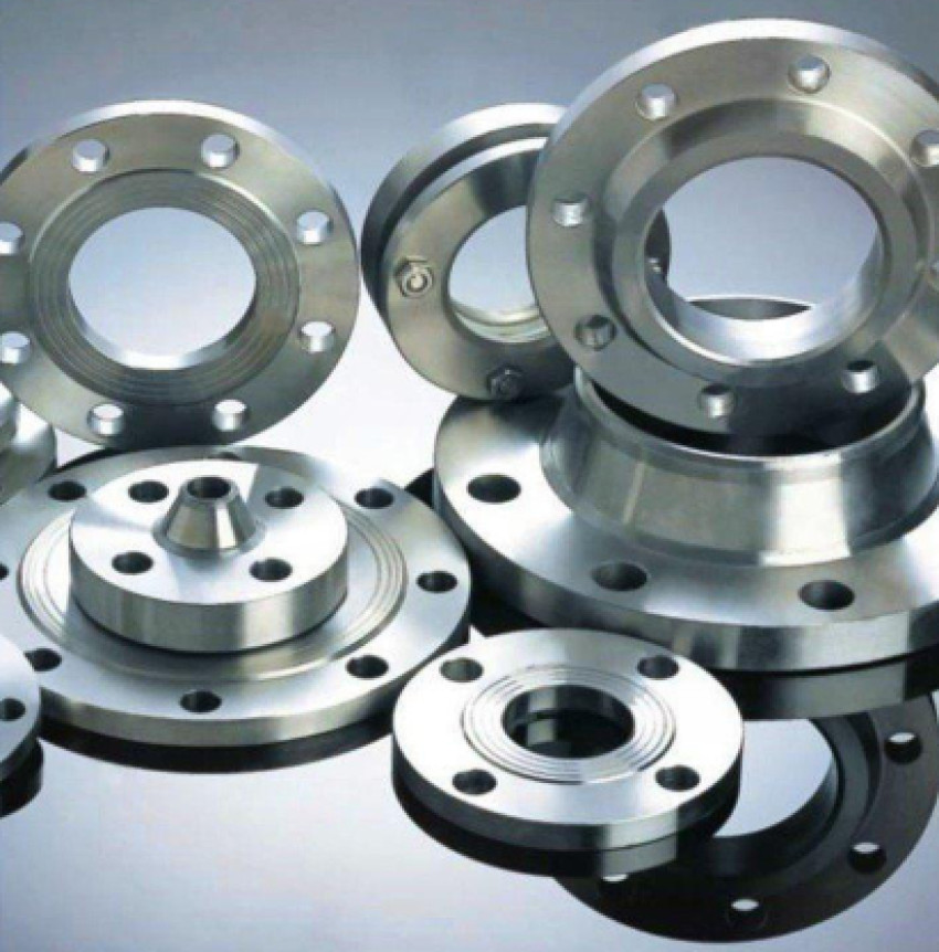 Analysis of steel pipe flange materials and their performance