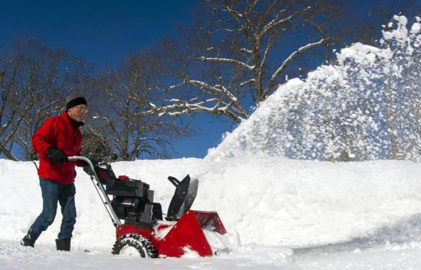 How Can Snow Removal Protect Your Home And Property?
