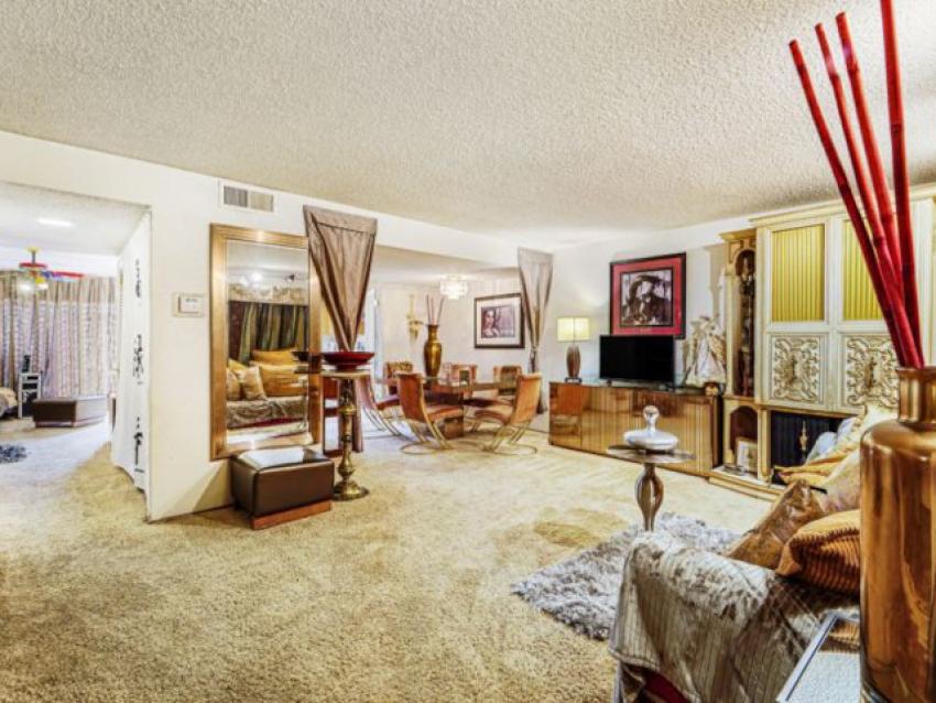 Stunning Townhome in The Heart of Innovation is Being Sold Privately!