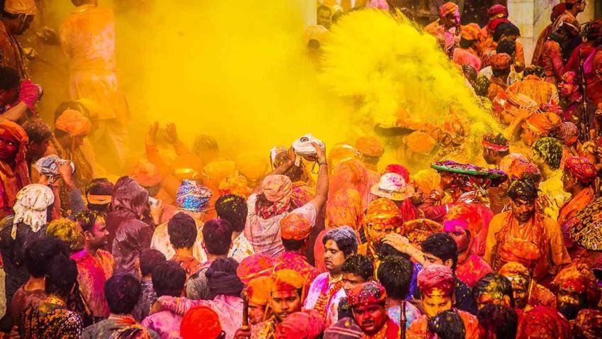 Holi Festival of Mathura: A Festive Celebration of Music, Mirth, and Camaraderie