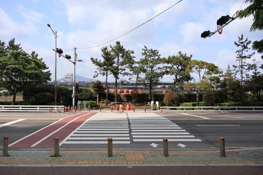 Line Marking: A Comprehensive Approach to Urban Development