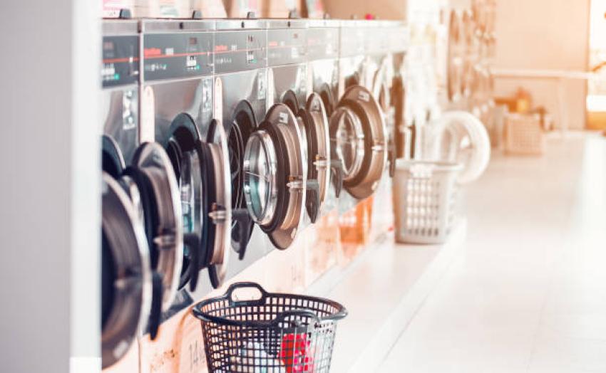How Laundry Service Can Keep Your Clothes and Shoes in Top Shape ?