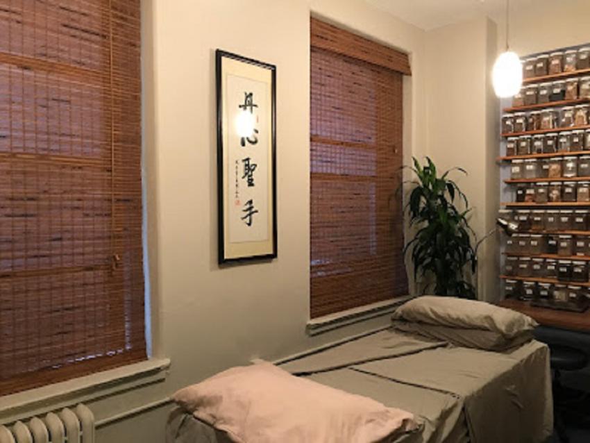 How Does Acupuncture Work to Improve Circulation in the Body?