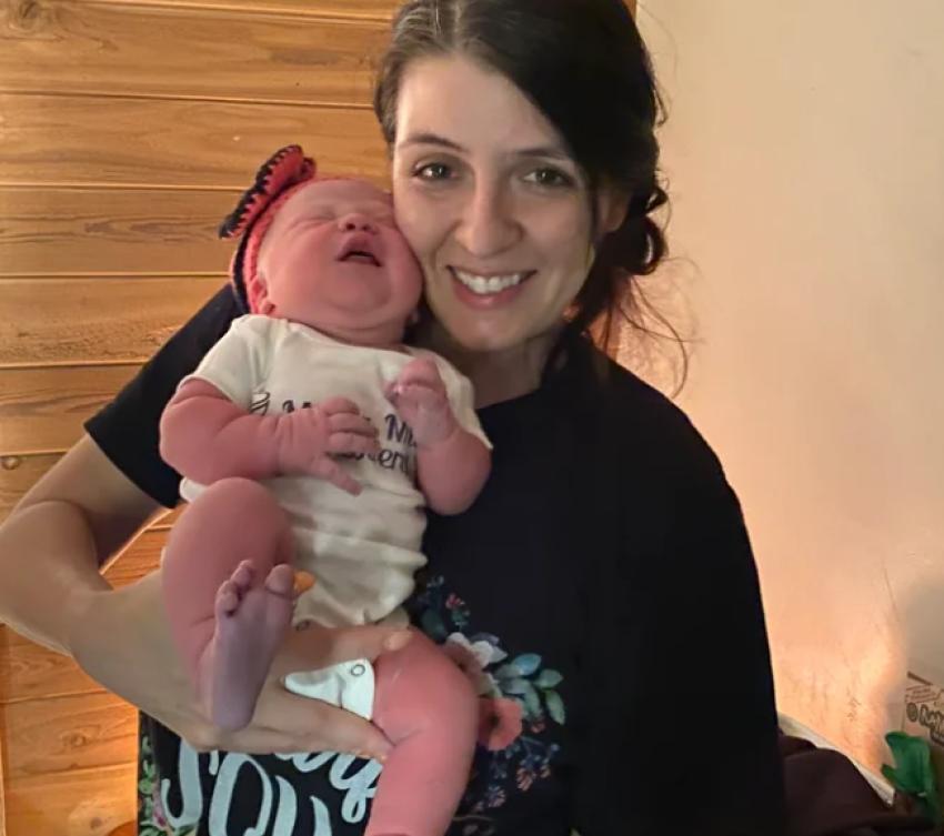 Mama Mia Midwifery: Empowering Women, Celebrating Birth, Supporting Families