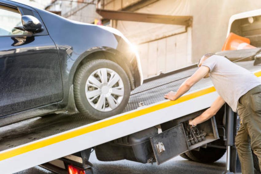10 Ways Towing Service Saves You Time on Road Trips